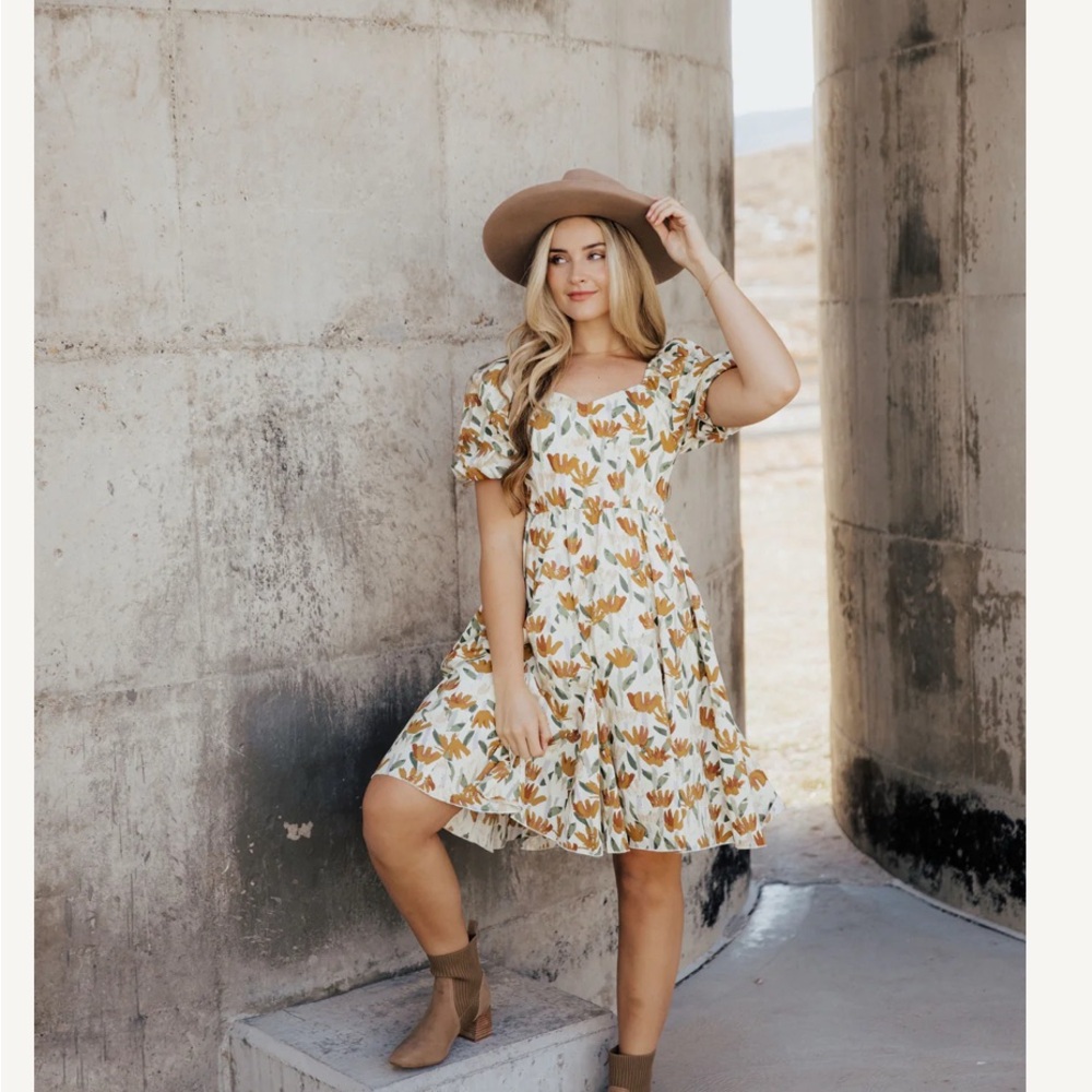 MIKAROSE Dress